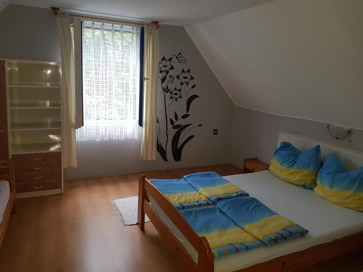Aron Apartman Badacsonytomaj Zewnętrze zdjęcie